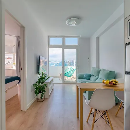 Homeforguest Bright With Terrace Near Canteras Las Palmas de Gran Canaria