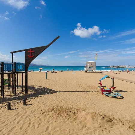 Homeforguest Bright With Terrace Near Canteras Apartment
